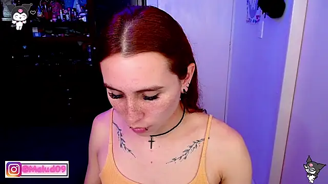 Snapshot of Malud09 chatting on 12-02-25, 12:10 Malud09 online show from 12-02-25, 12:10