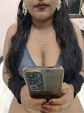 priya 00143 online show from 07-28-26, 05:56