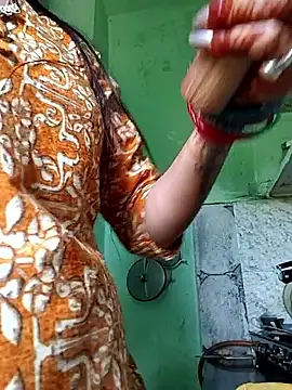 Hotty-Nidhi online show from 03-24-26, 07:13