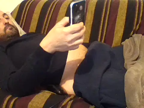 Snapshot of maxxxio12 chatting on 03-13-25, 10:10 maxxxio12 online show from 03-13-25, 10:10