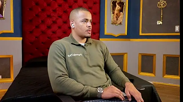 Snapshot of AshtonnSummer chatting on 03-21-25, 11:12 AshtonnSummer online show from 03-21-25, 11:12