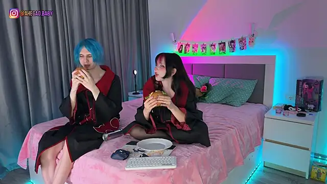 h3ntai baby online show from 10-21-25, 04:41