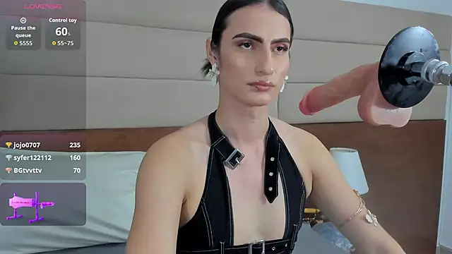 shantall skinny online show from 10-29-25, 03:31