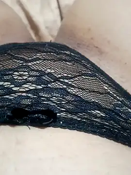 MorenaSecret22 online show from 04-18-26, 09:37