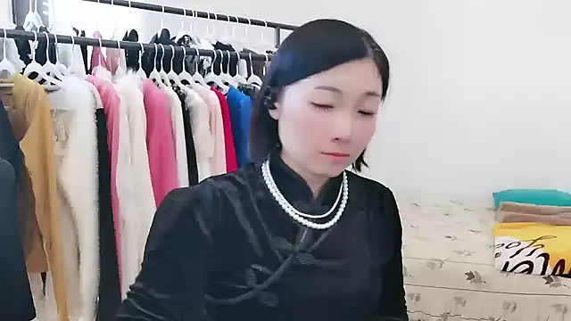 Rachel-6600 online show from 12-18-25, 03:12