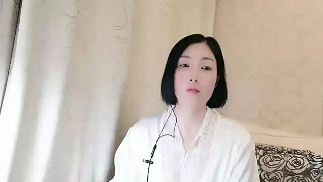 Snapshot of Rachel-6600 chatting on 04-23-26, 02:08 Rachel-6600 online show from 04-23-26, 02:08