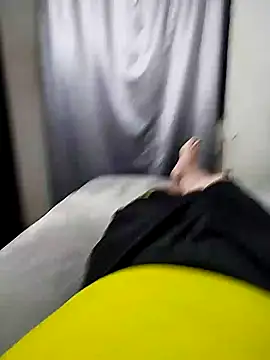 Snapshot of Andy-rtg chatting on 03-19-25, 12:59 Andy-rtg online show from 03-19-25, 12:59