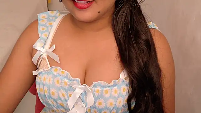 Snapshot of Cludi-New chatting on 07-17-26, 04:52 Cludi-New online show from 07-17-26, 04:52