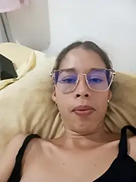 Snapshot of Sexi_girl29 chatting on 06-20-26, 02:47 Sexi girl29 online show from 06-20-26, 02:47