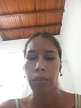 Snapshot of Sexi_girl29 chatting on 06-21-26, 02:41 Sexi girl29 online show from 06-21-26, 02:41