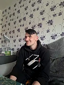 Snapshot of ThePython666 chatting on 03-16-26, 09:02 ThePython666 online show from 03-16-26, 09:02