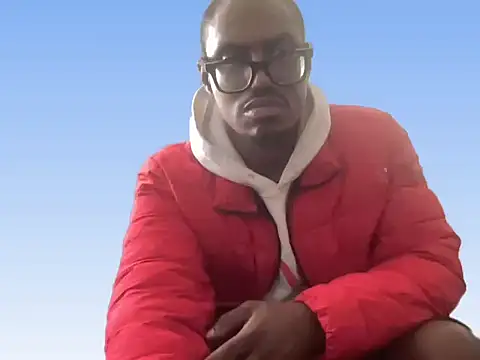 Snapshot of kngkeeem chatting on 11-15-25, 06:37 kngkeeem online show from 11-15-25, 06:37