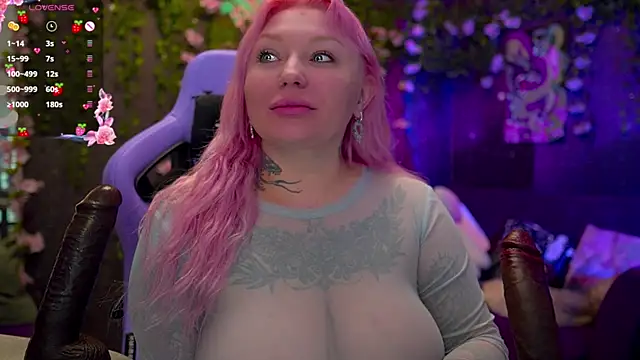 Snapshot of BlackedBarbie chatting on 10-11-25, 08:18 BlackedBarbie online show from 10-11-25, 08:18