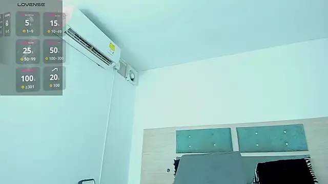 sexyvioletvalerious online show from 02-25-26, 03:43