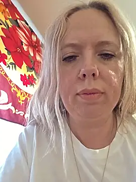 Irina3718 online show from 07-10-26, 03:25