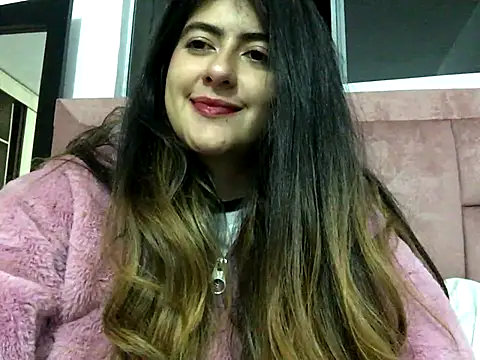 Snapshot of skyler1195 chatting on 01-09-26, 02:03 skyler1195 online show from 01-09-26, 02:03