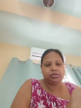 Snapshot of Arohi35 chatting on 05-27-26, 01:57 Arohi35 online show from 05-27-26, 01:57
