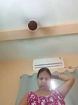 Snapshot of Arohi35 chatting on 06-07-26, 12:48 Arohi35 online show from 06-07-26, 12:48