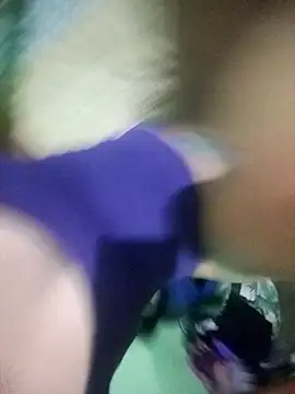 VictoriaLuxe online show from 09-22-25, 04:03