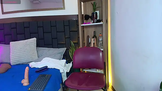 EllenaBoobs  online show from 03-31-26, 03:12