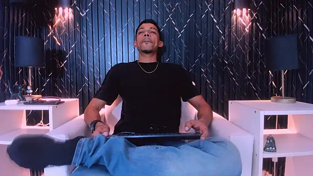 Gregory Sforza online show from 02-04-26, 07:09