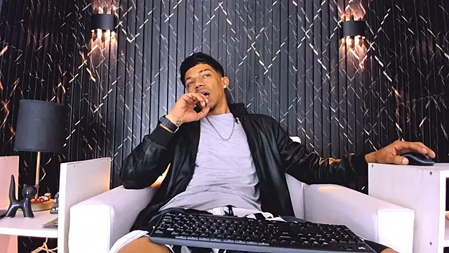 Gregory Sforza online show from 04-08-26, 04:23