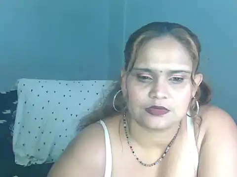 clover cams1874 online show from 11-25-25, 10:15