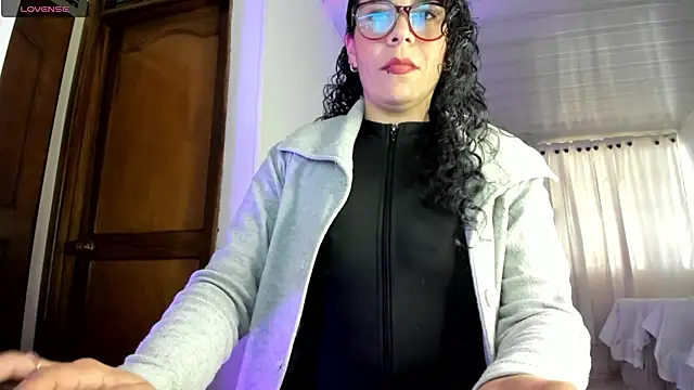 mia velvet1 online show from 04-20-26, 12:30