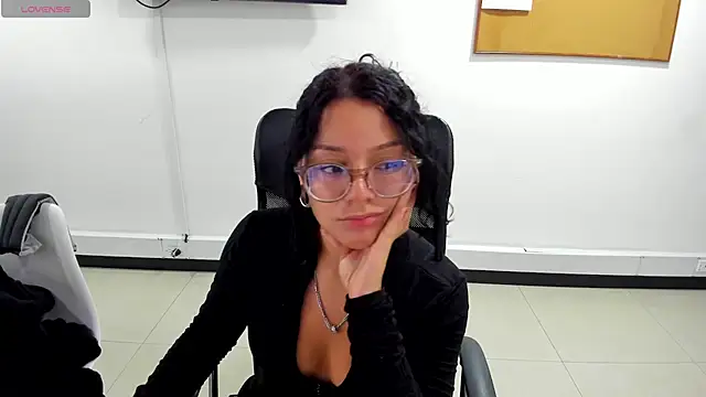 jenn cg online show from 03-28-26, 12:43