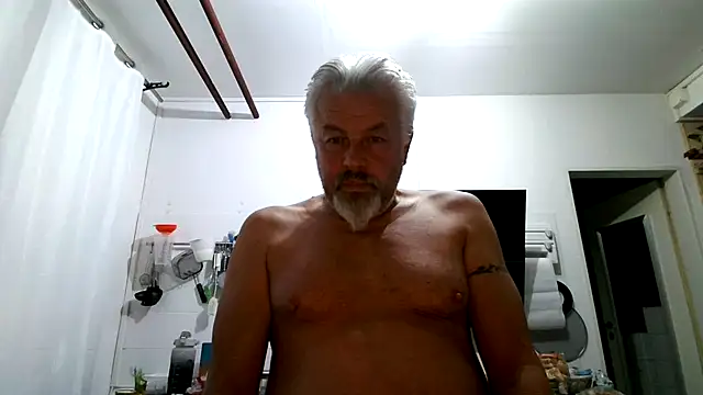 Berg Boy online show from 05-24-26, 09:31