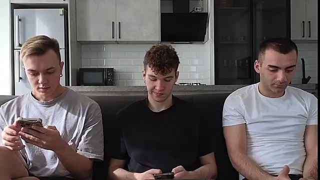 boys sobolisha online show from 02-13-26, 08:43