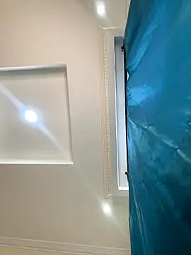 Ivelleee  online show from 11-01-25, 10:12