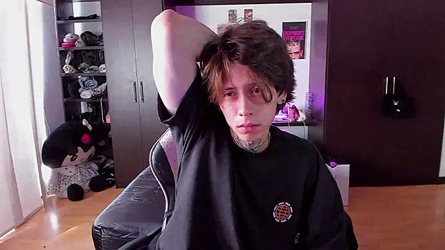 xIce Boy online show from 03-09-26, 02:43