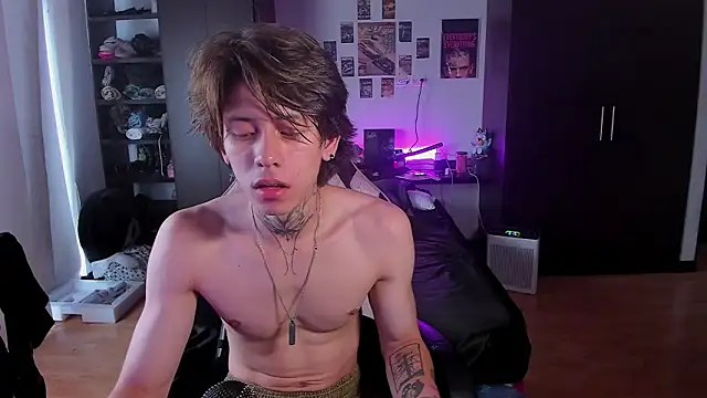 xIce Boy online show from 03-14-26, 03:50