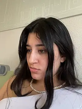 SashaLuss  online show from 03-18-25, 04:48