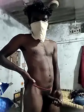 PolarFriend0 online show from 03-06-26, 09:28