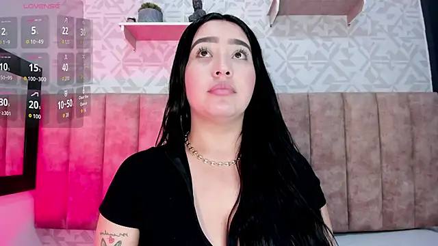 MelinaCruz online show from 10-06-25, 04:10