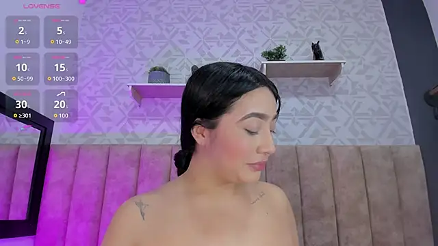 MelinaCruz online show from 11-06-25, 03:40