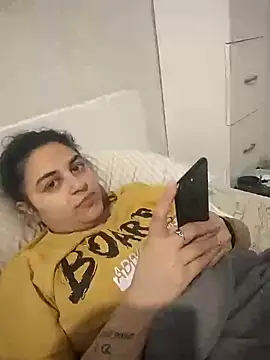 Veramaia online show from 03-14-25, 01:57