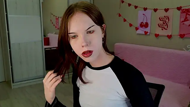 Snapshot of Pussy_Without_pussy chatting on 03-20-25, 08:09 Pussy Without pussy online show from 03-20-25, 08:09