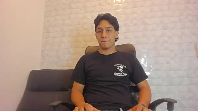 Stone grey1  online show from 03-16-25, 01:07