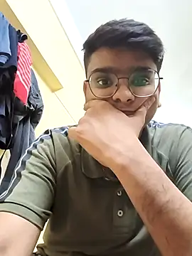 Snapshot of sutfvkii chatting on 03-12-25, 07:28 sutfvkii online show from 03-12-25, 07:28