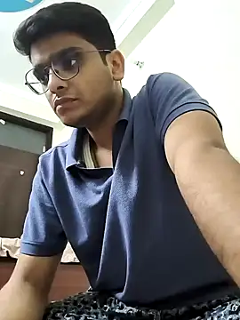 Snapshot of sutfvkii chatting on 09-25-25, 04:32 sutfvkii online show from 09-25-25, 04:32