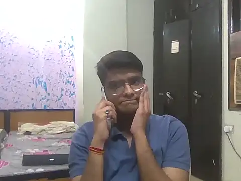 Snapshot of sutfvkii chatting on 11-04-25, 06:07 sutfvkii online show from 11-04-25, 06:07