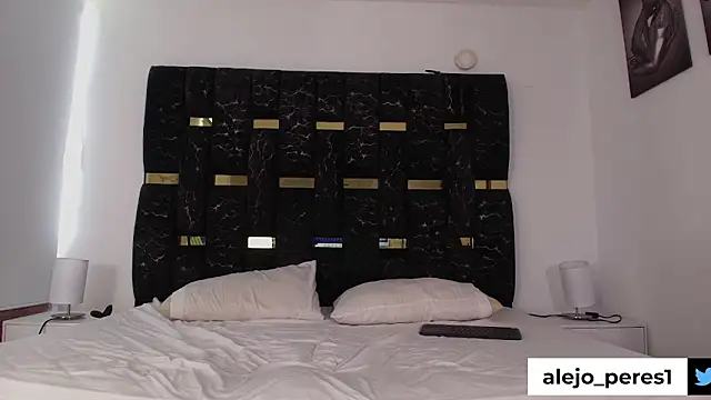 Snapshot of chris_blake__ chatting on 02-23-26, 06:27 chris blake online show from 02-23-26, 06:27