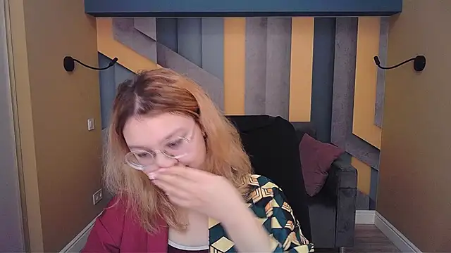 AngelinaLow online show from 02-09-26, 12:42