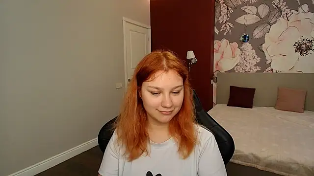 AngelinaLow online show from 06-02-26, 11:23
