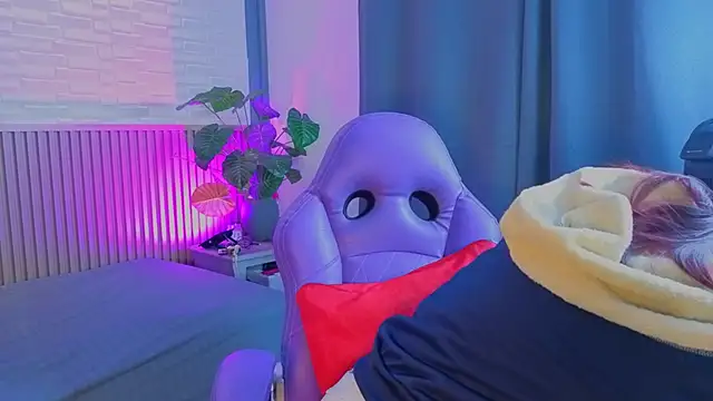 TiffanyWalk online show from 02-24-26, 01:53