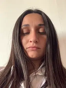 luci brecman online show from 06-08-26, 06:52