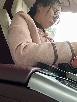 aa520uv online show from 11-06-25, 04:57